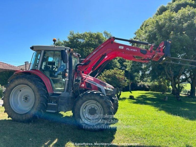 Massey Ferguson 5S.125