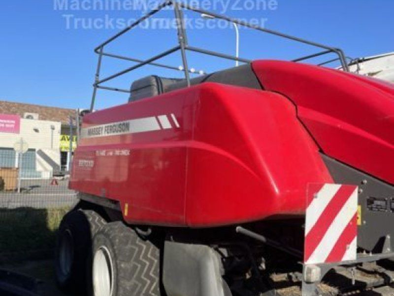 Massey Ferguson 2270 XD