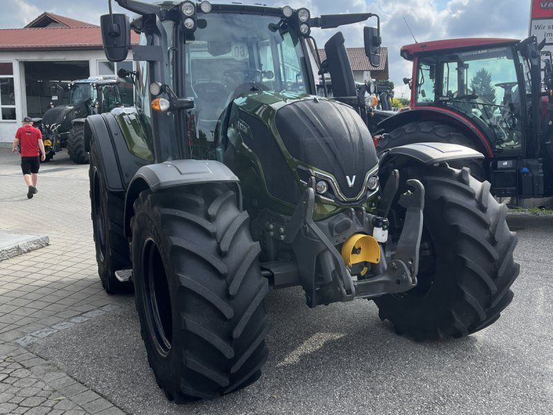 Valtra N175 D