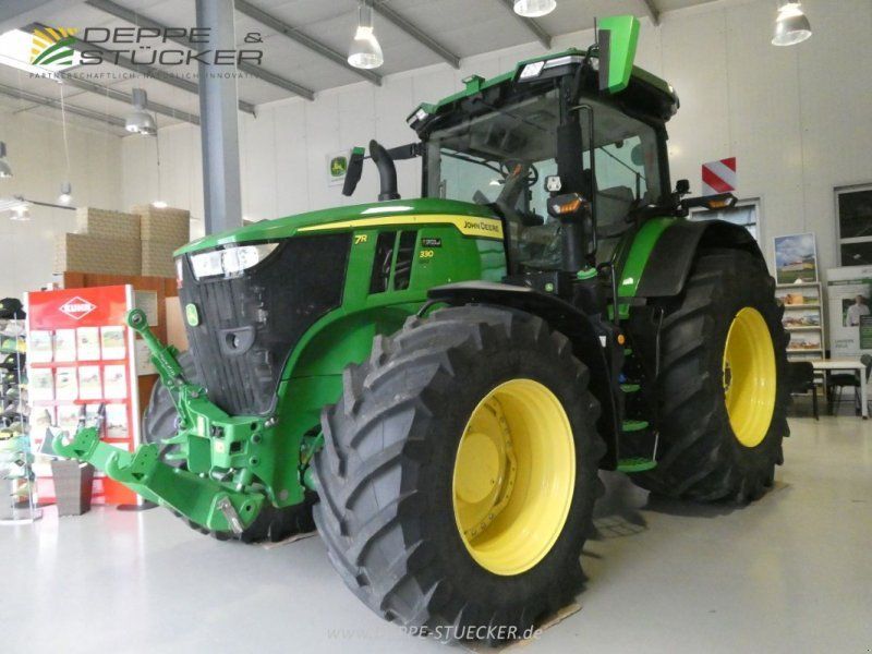 John Deere 7R 330