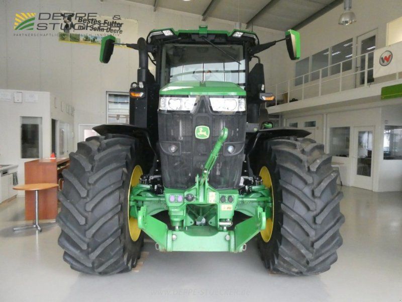 John Deere 7R 330