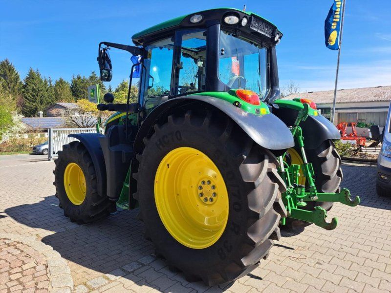John Deere 6090M