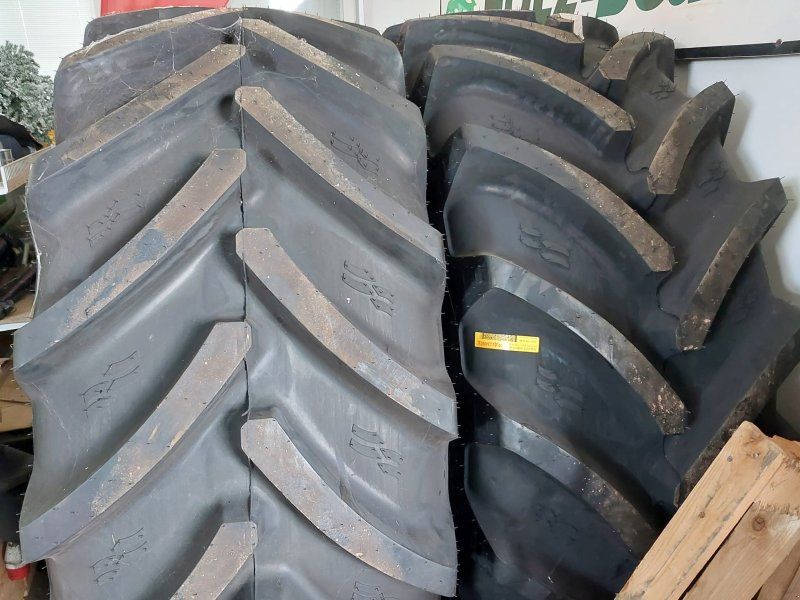 Alliance 650/65 R38 // 540/65R28