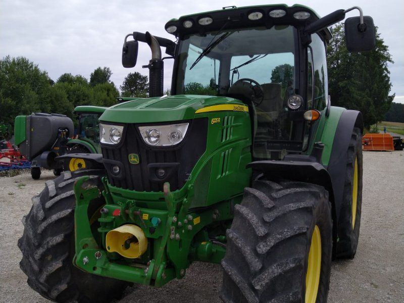 John Deere 6125R