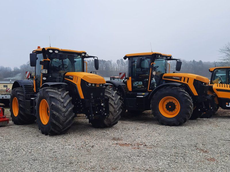JCB Fastrac 4220 iCON 710/60R30 Trimble-ready