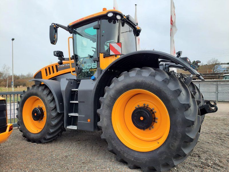 JCB Fastrac 8330 iCON Trimble-ready