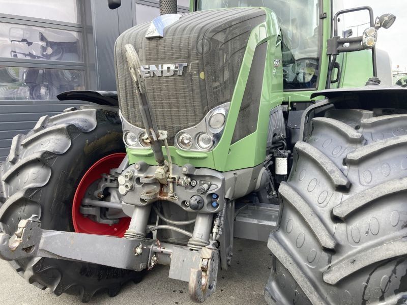Fendt 824 VARIO SCR PROFI PLUS