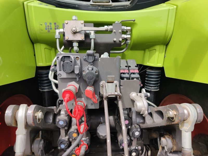 Claas AXION 810 CMATIC