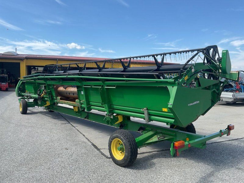 John Deere 630 Premium Flow