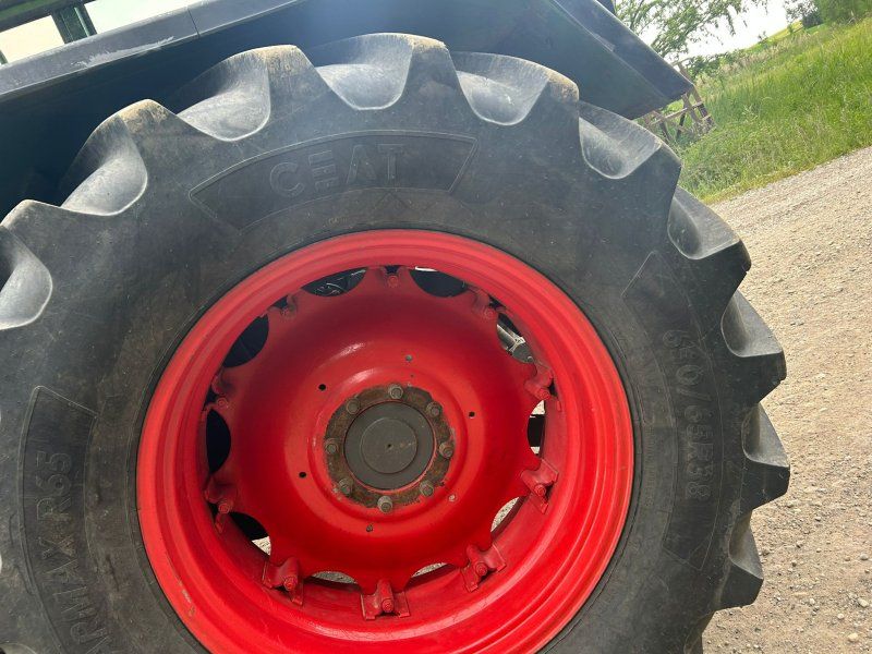 Fendt Favorit 615 LS