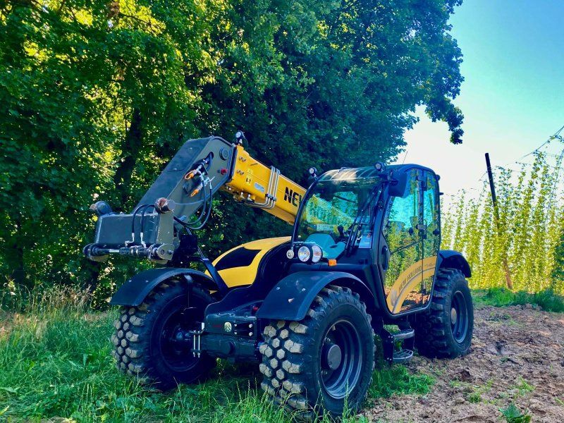 New Holland TH 7.42 Elite