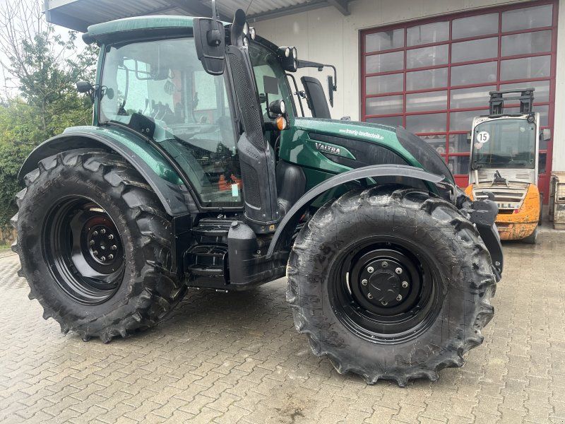 Valtra N 134 Aktiv