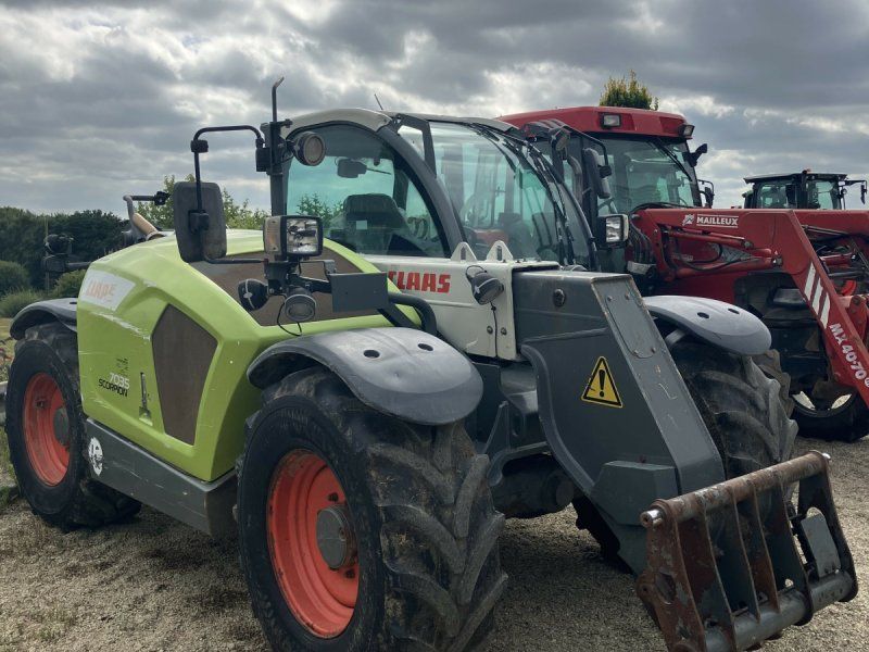 Claas SCORPION 7035 T4 TRADITION