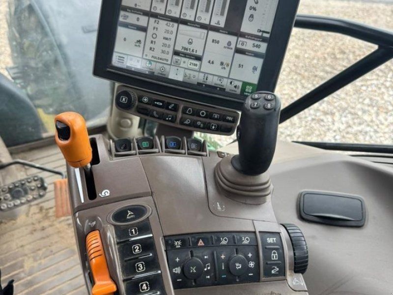 John Deere 6155R