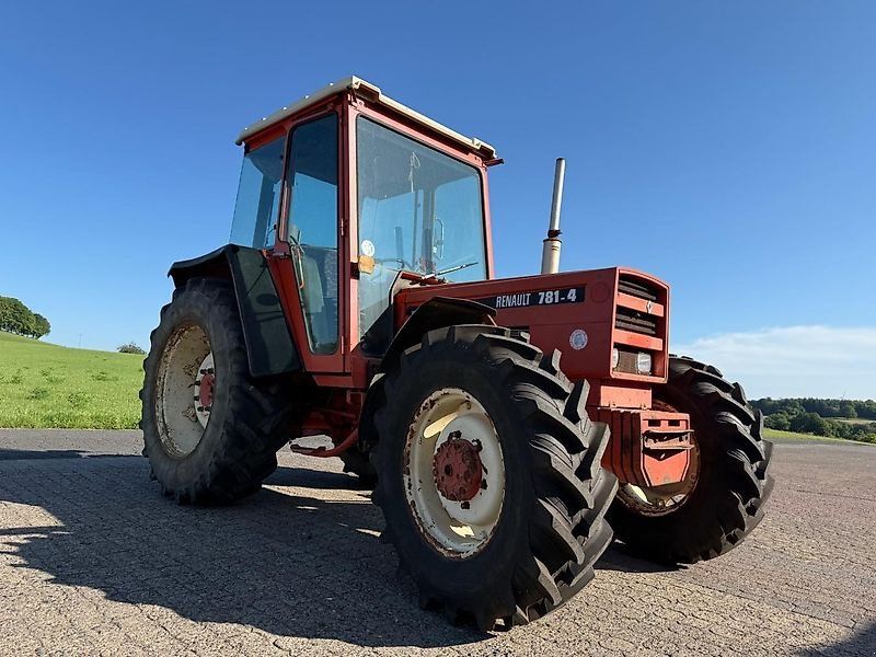 Renault 781-4