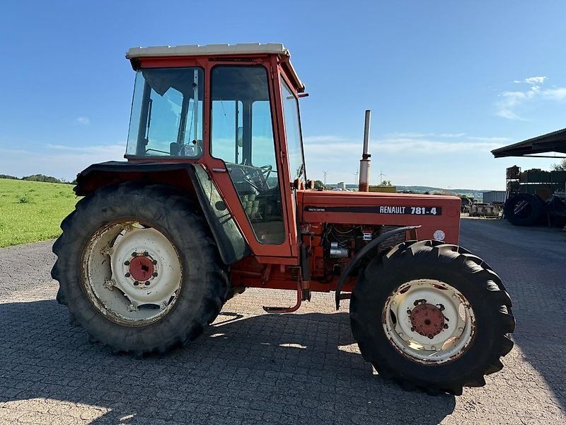 Renault 781-4