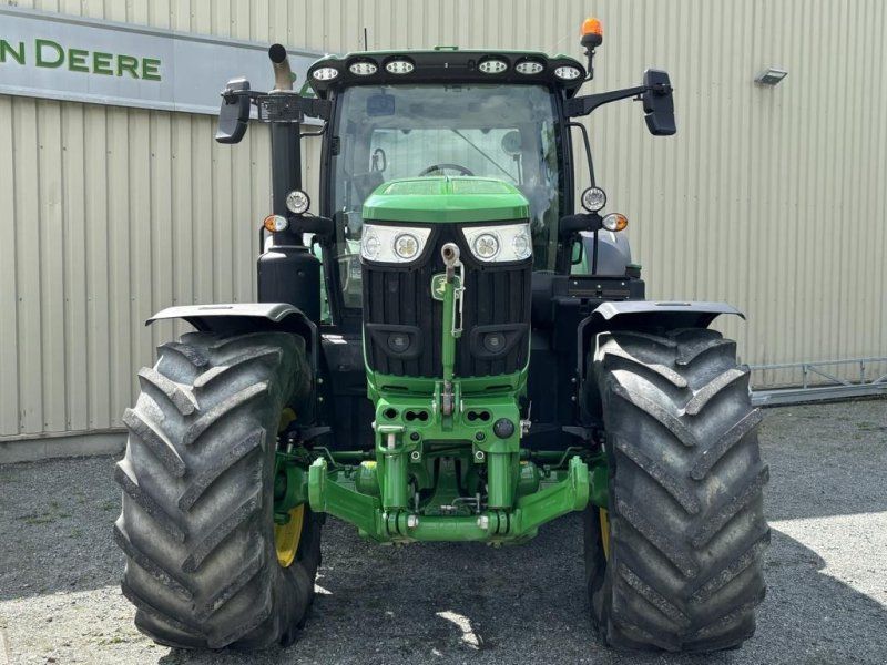 John Deere 6R195