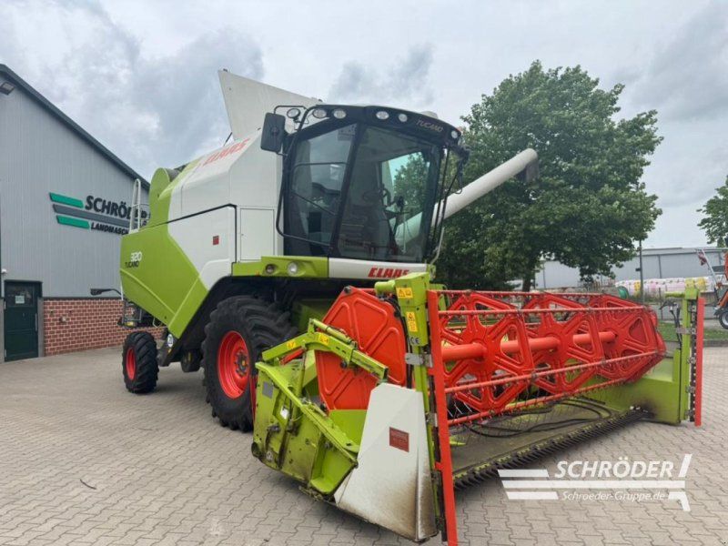 Claas TUCANO 320