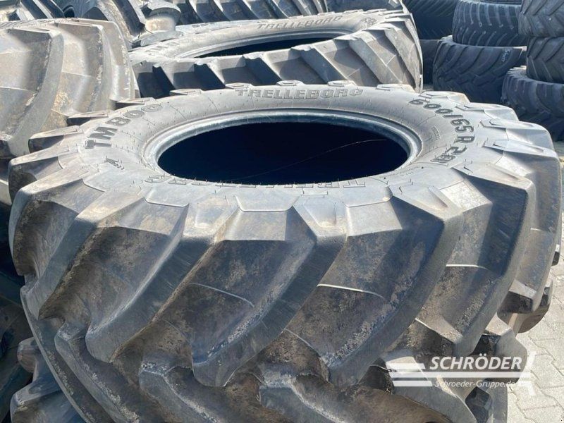Trelleborg 600/65 R28 + 710/70 R38