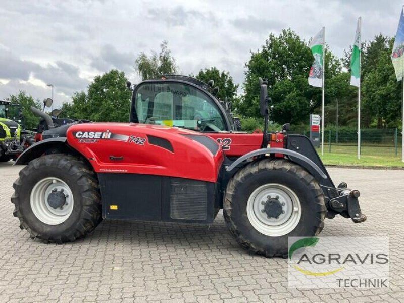 Case IH FARMLIFT 742