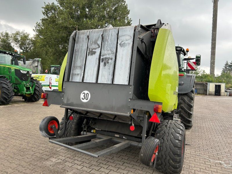 Claas VARIANT 380 RC