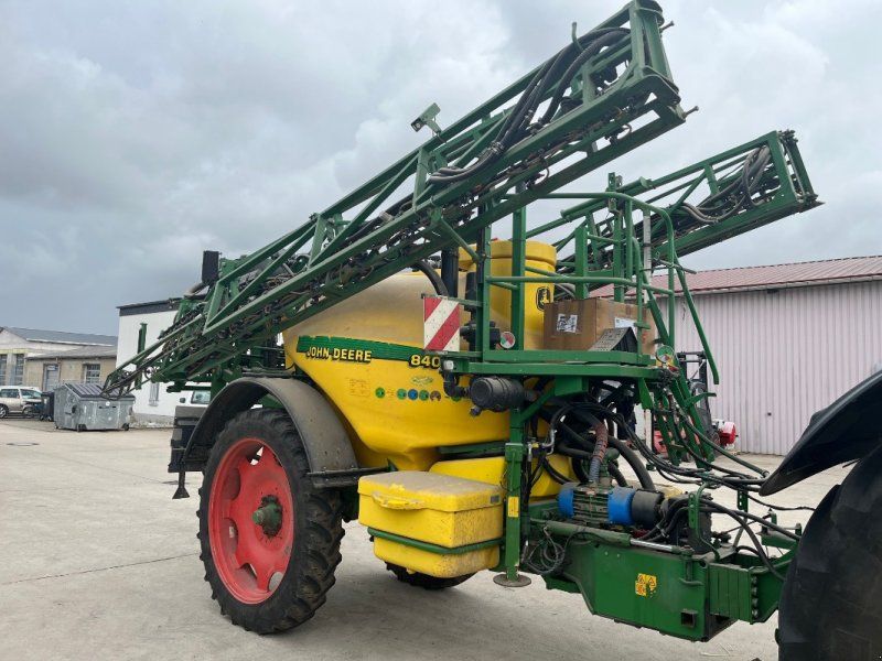 John Deere TRSP 25, 840 Twin Air