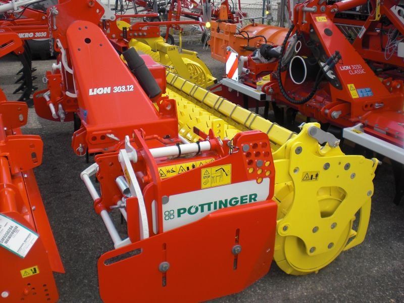 Pöttinger LION 303.12