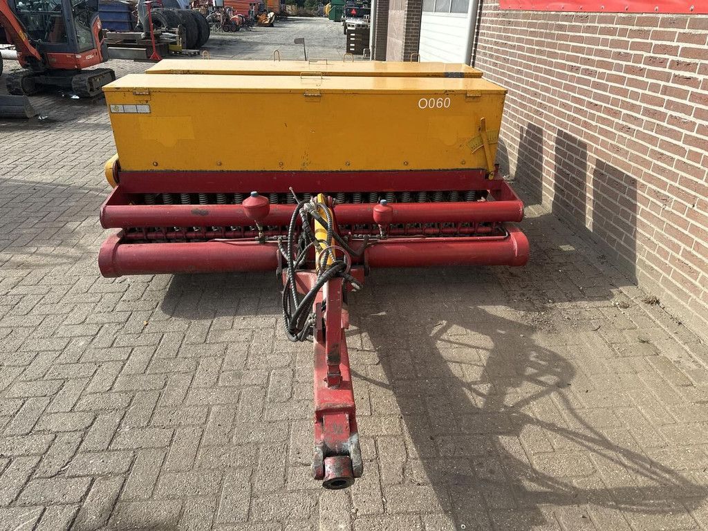 Vredo Doorzaaimachine 2050 - Gebruikt