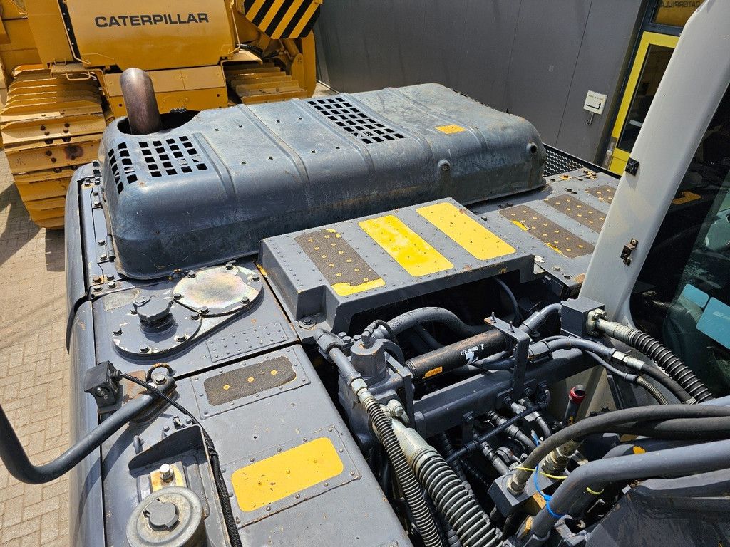Komatsu PC210LC-8 WE1307