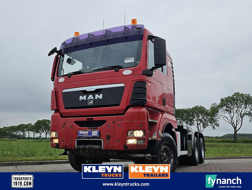 M.A.N. 33.400 TGS 6x4