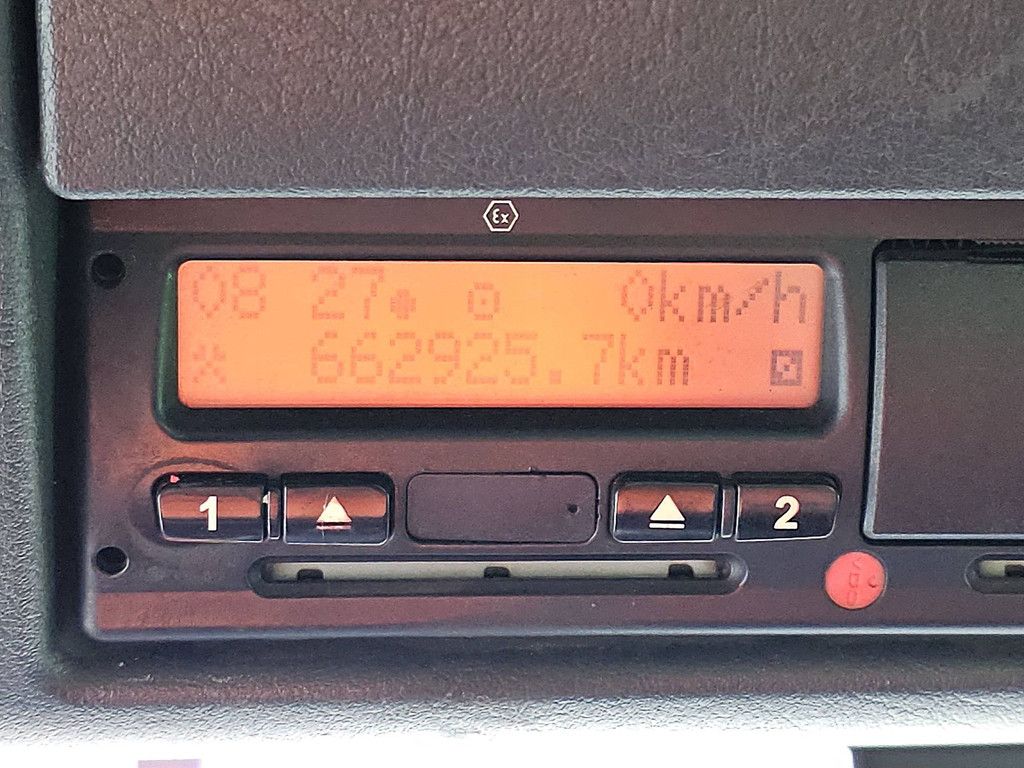 M.A.N. 33.400 TGS 6x4