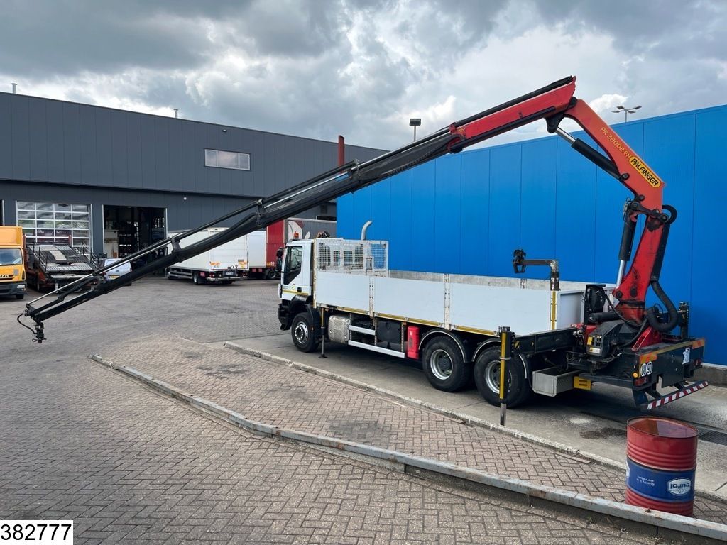 Iveco Trakker 410 6x4, EURO 6, Retarder, Palfinger, Remote
