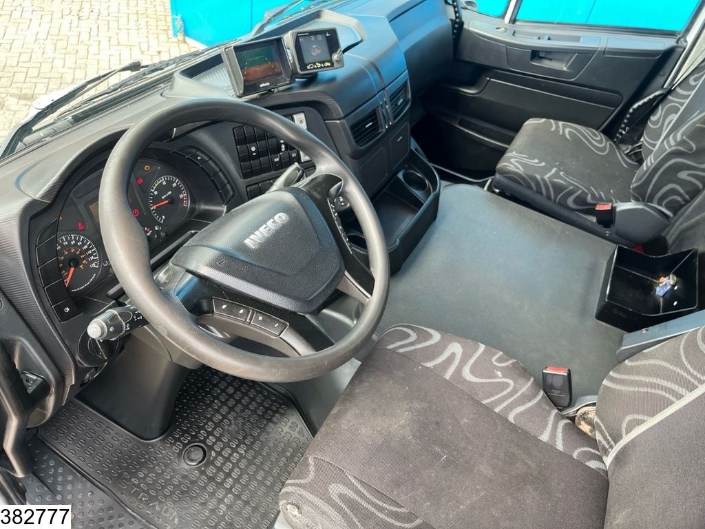 Iveco Trakker 410 6x4, EURO 6, Retarder, Palfinger, Remote