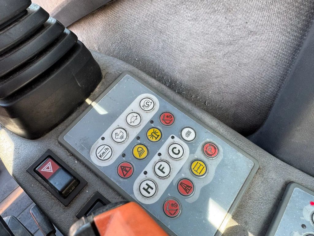 Volvo EW140