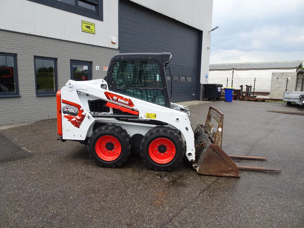 Bobcat S450