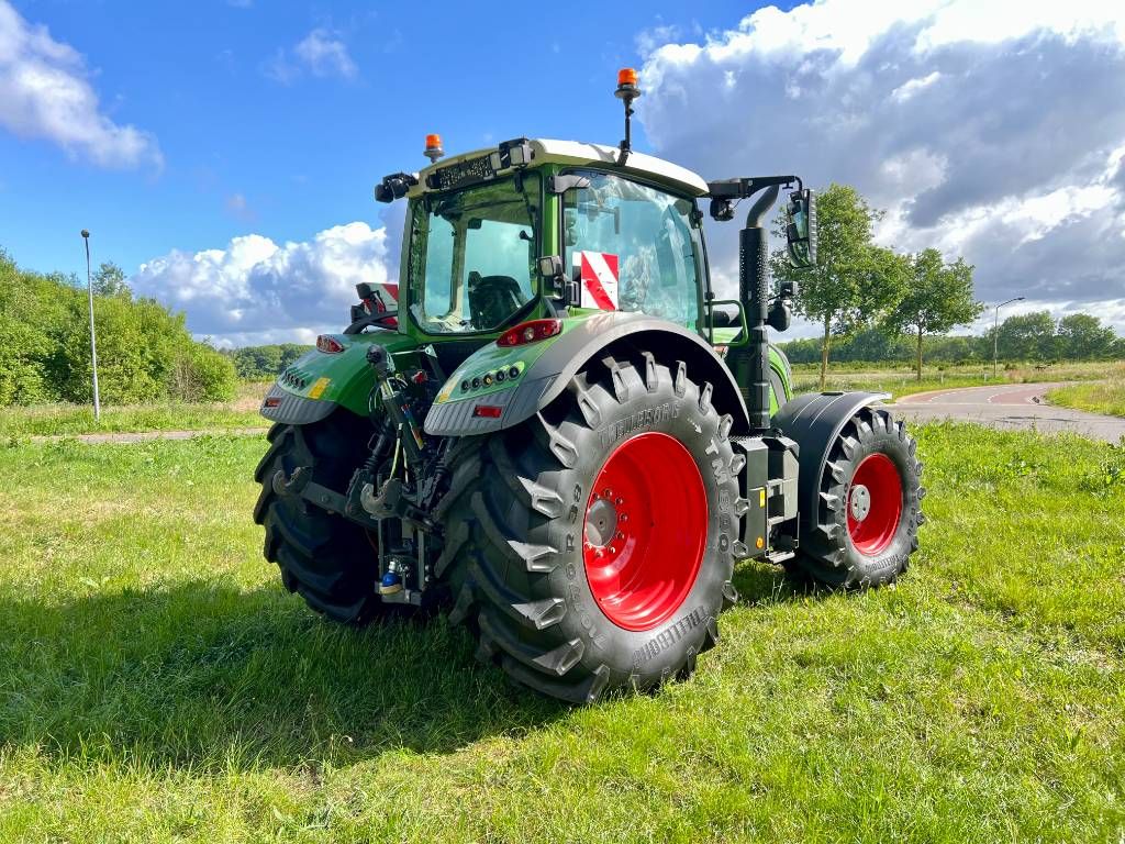 Fendt 724 Gen6 Profi+ S2