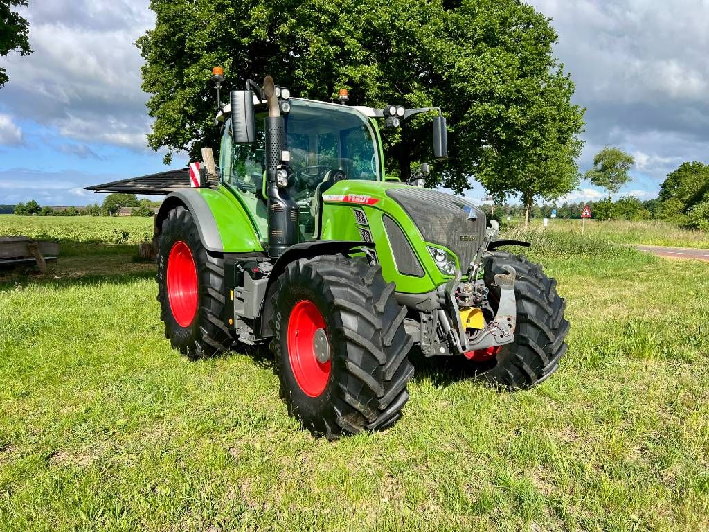 Fendt 724 Gen6 Profi+ S2
