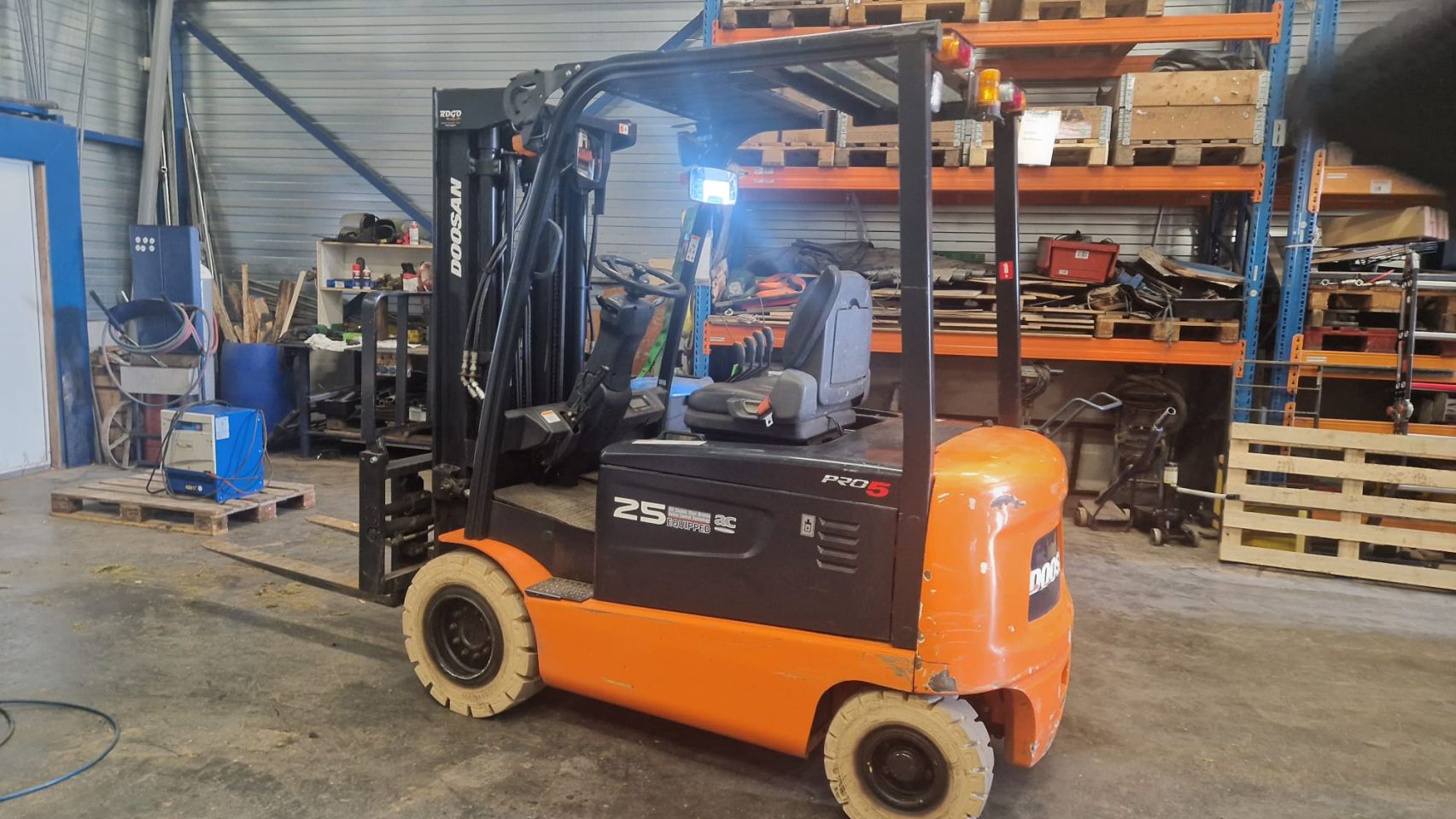 Doosan B25X-5 elektrische vorkheftruck