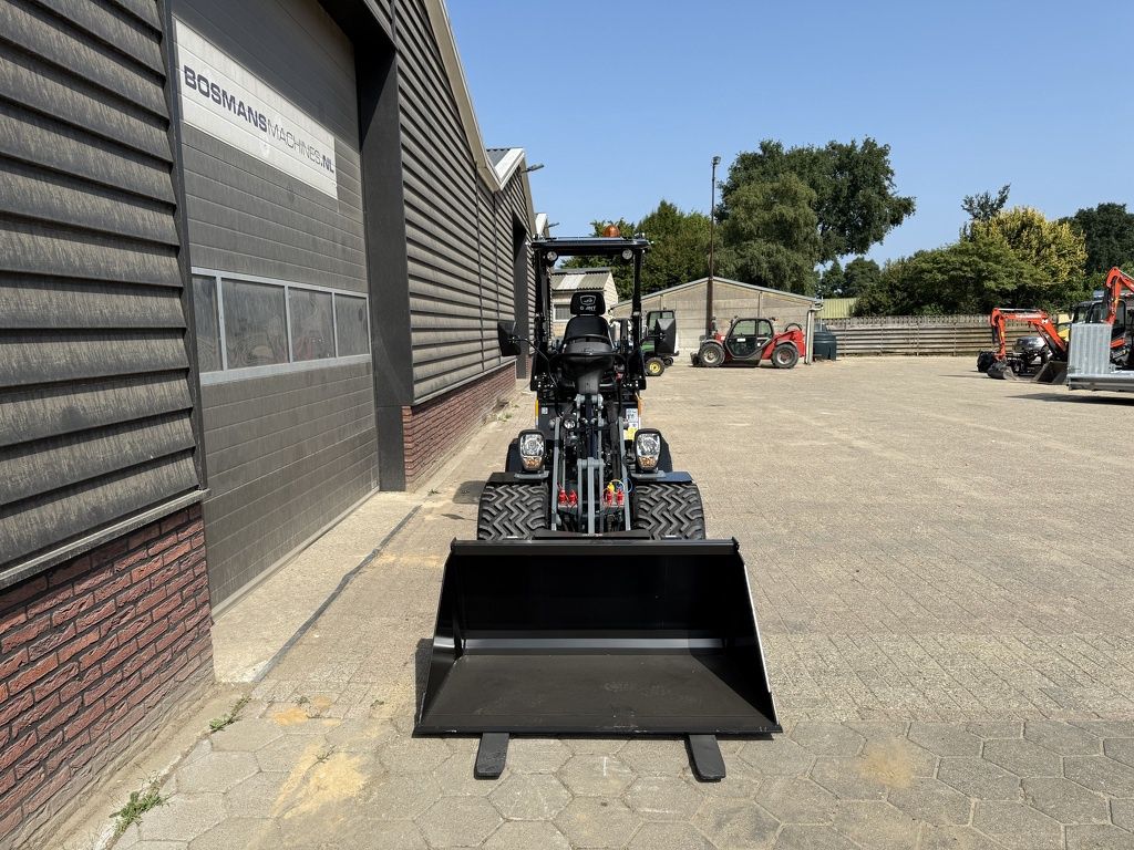 Giant G1500L X-tra minishovel NIEUW L = extra hefvermogen