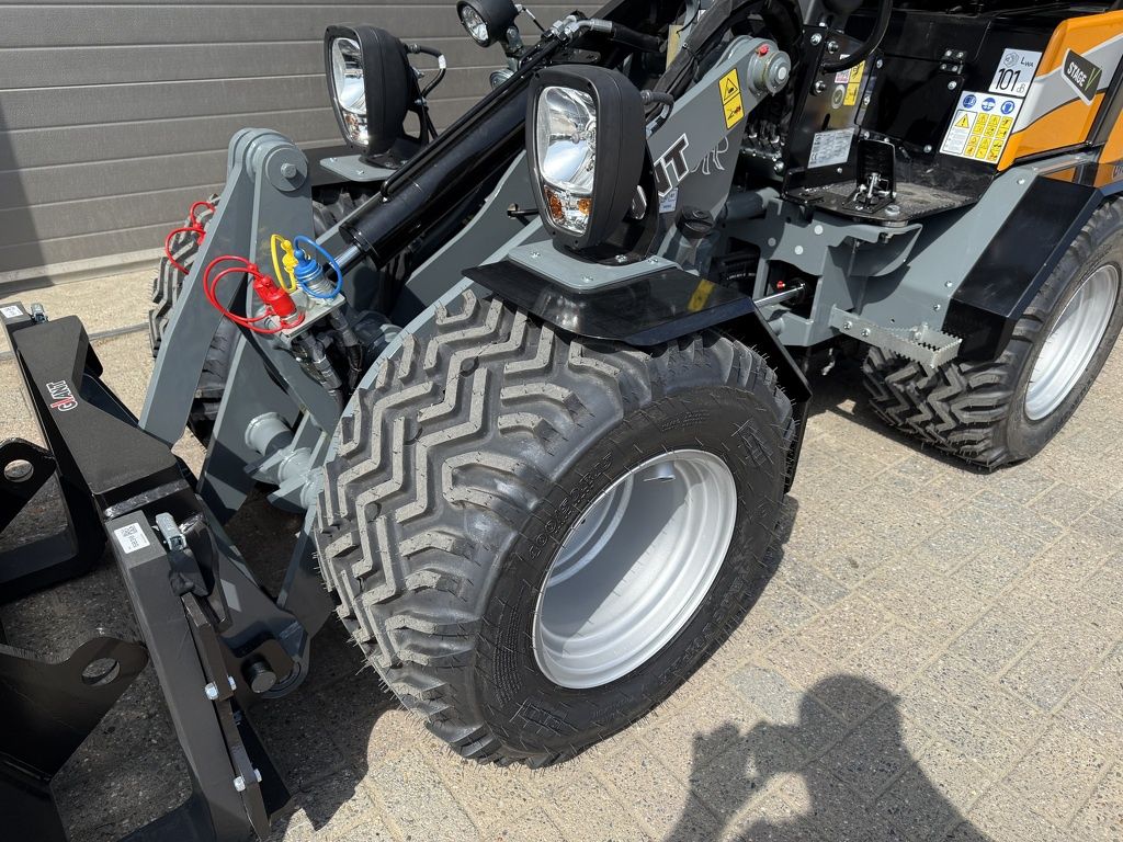 Giant G1500L X-tra minishovel NIEUW L = extra hefvermogen