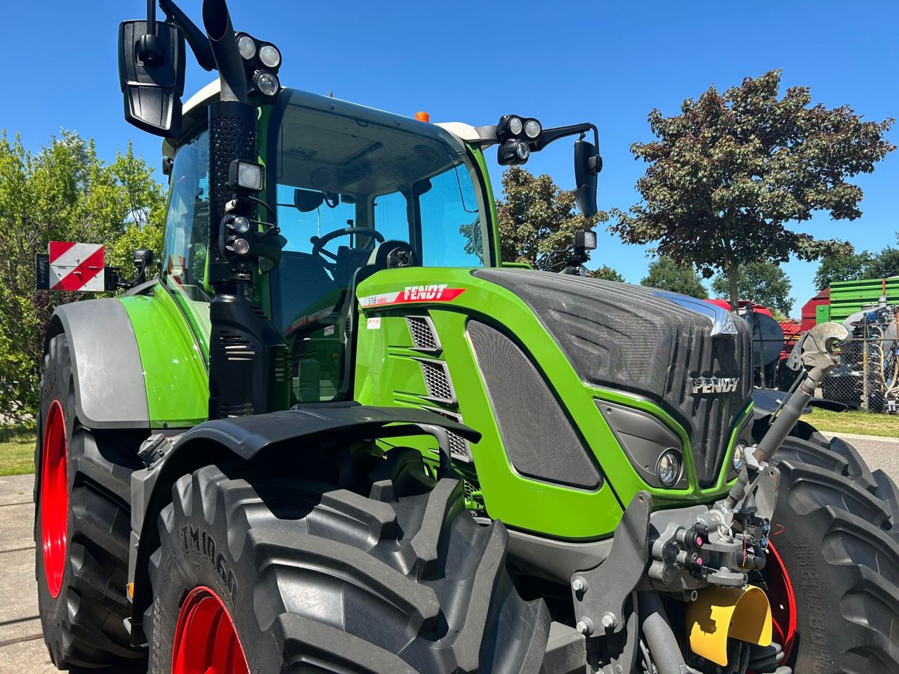 Fendt 516 Vario PowerPlus FH+PTO+GPS
