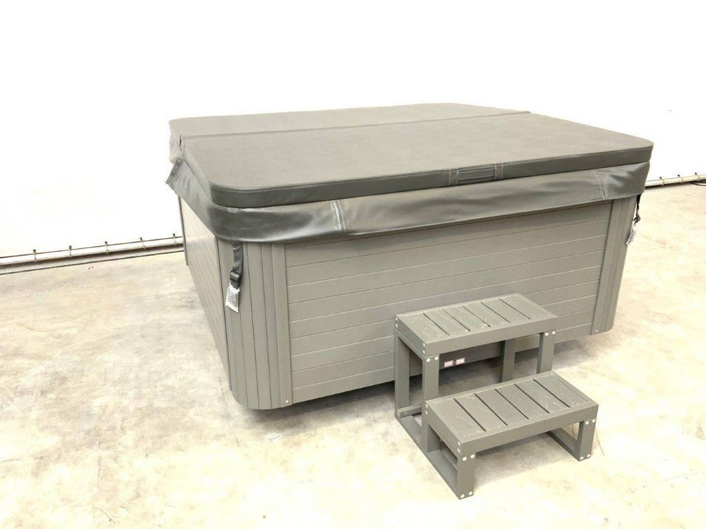 Jacuzzi London Nieuw