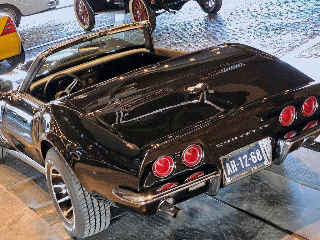 Corvette C3 Cabrio 427 4-Gang-Schaltgetriebe Benzin 1968 (Margin)