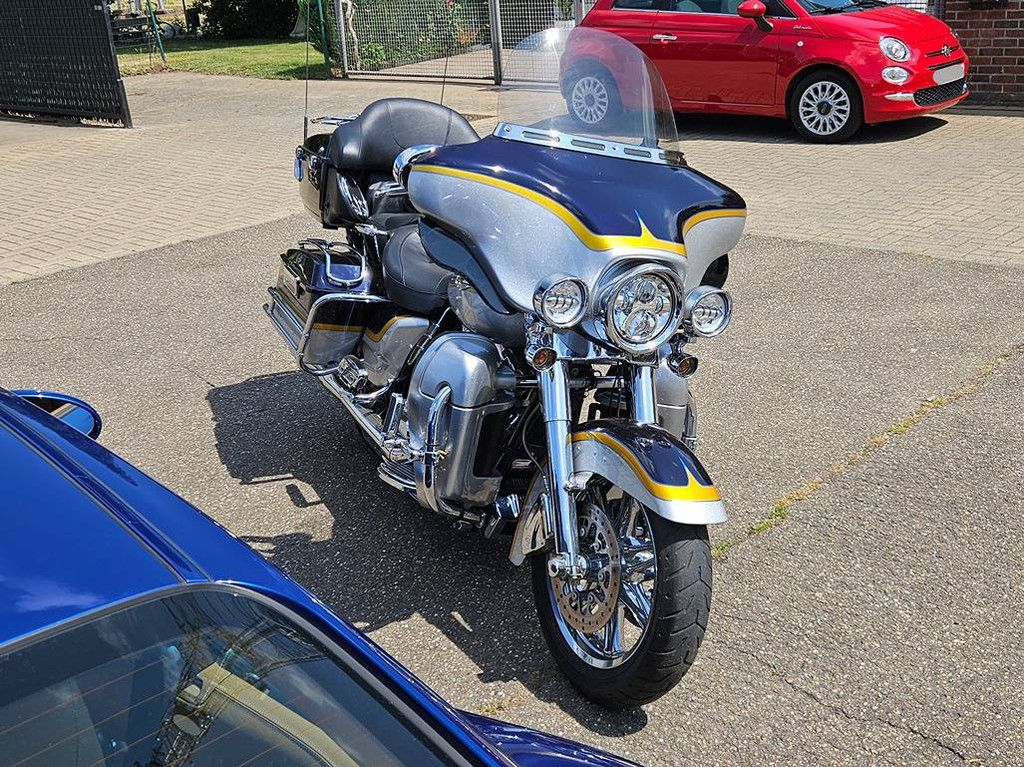 Harley-Davidson Electra Glide Ultra Classic CVO
