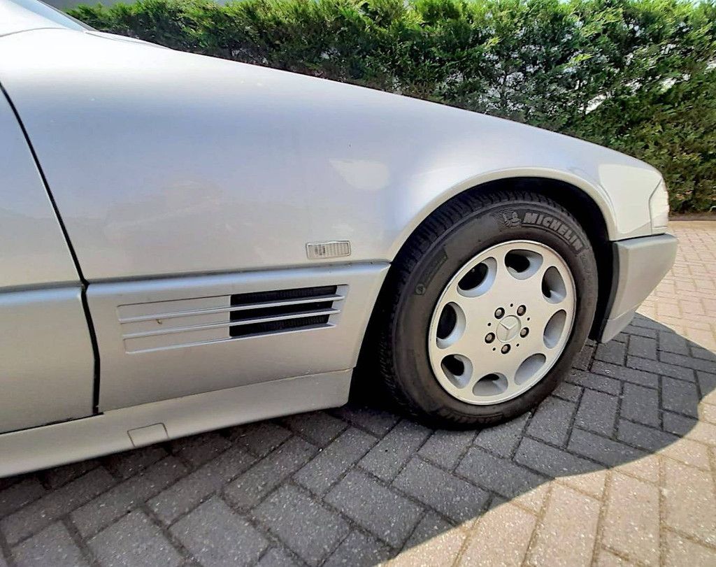 Mercedes-Benz 300 SL -24 Automatic (Margin)