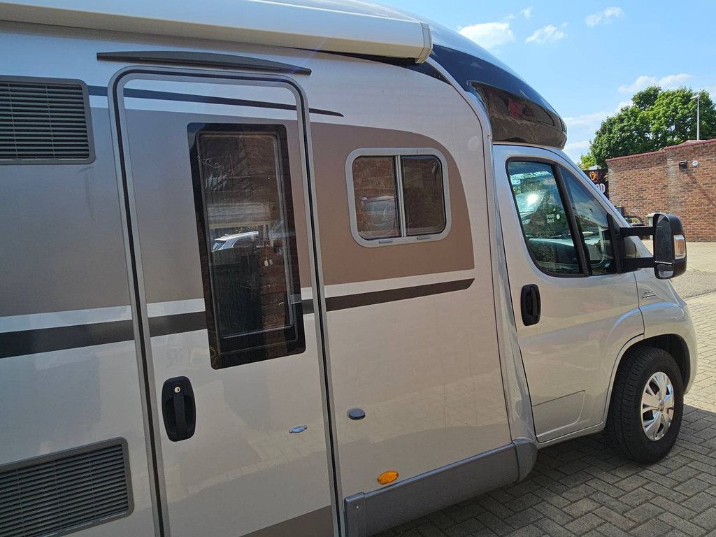 Wohnmobil Burstner iXEO (FIAT Ducato) MultiJet 130