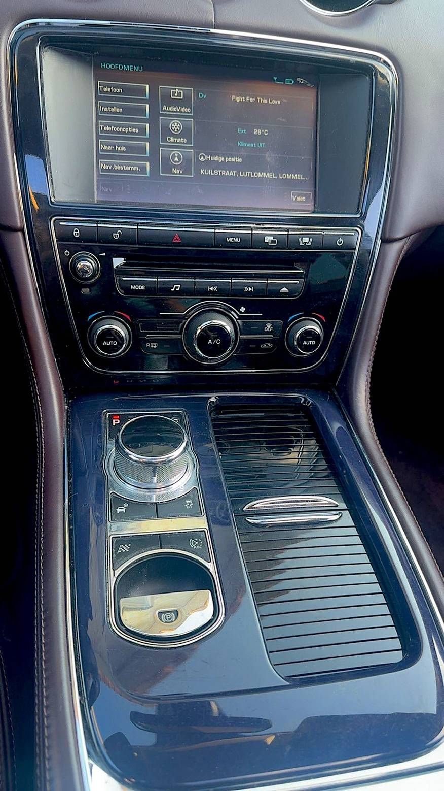 Jaguar XJ 3.0 V6 Diesel 'Supersport' (Margin)