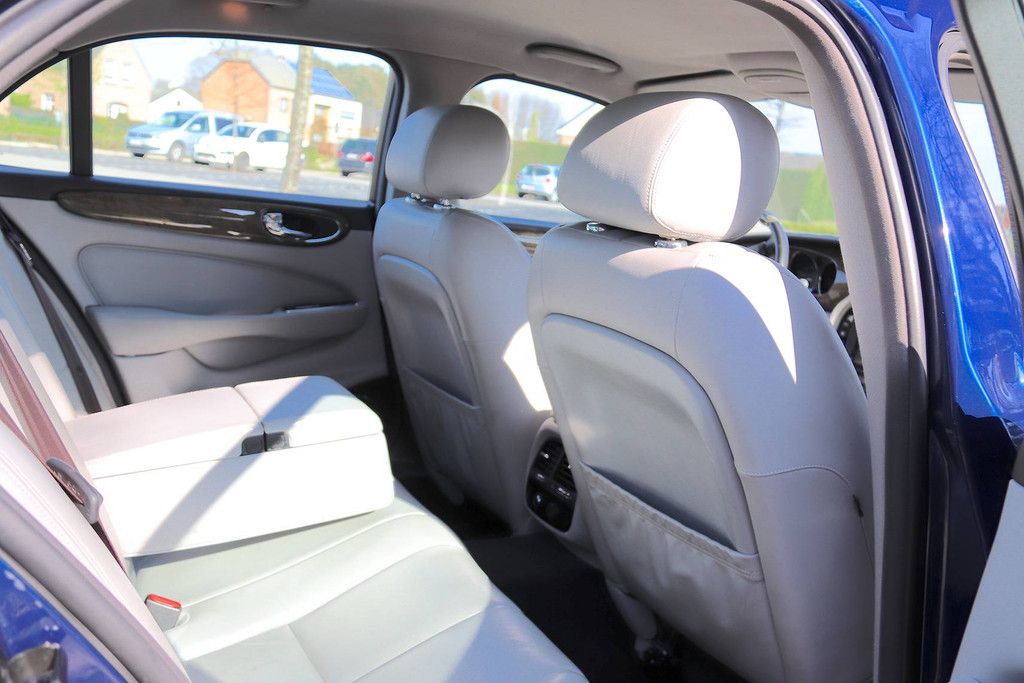 Jaguar XJ6 3.0 Sport (Margin)