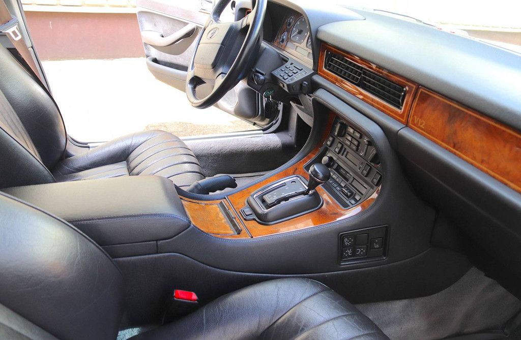 Jaguar XJ12 Benziner 1994 (Marge)