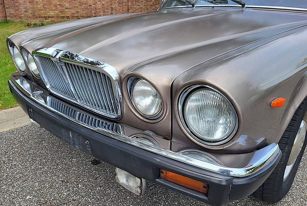 Jaguar Sovereign 4.2 (Margin)